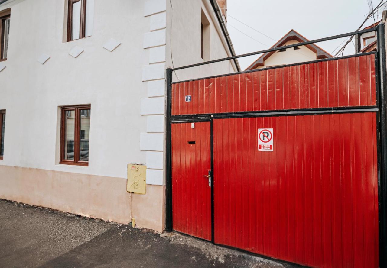 Authentic Old Town Retreat Sibiu Exterior foto